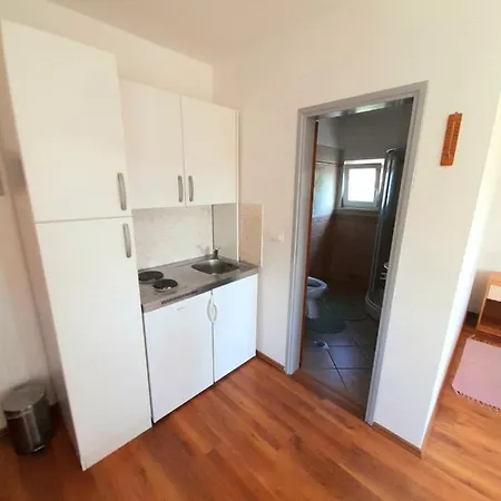 Studio Bogdan Alloggio in famiglia *